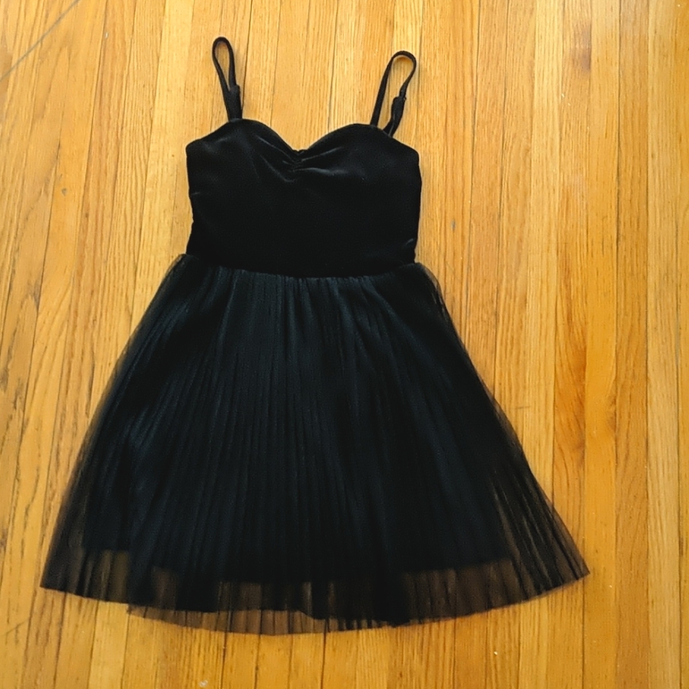 H&M Ballerina Style Velour and Tulle Dress 4